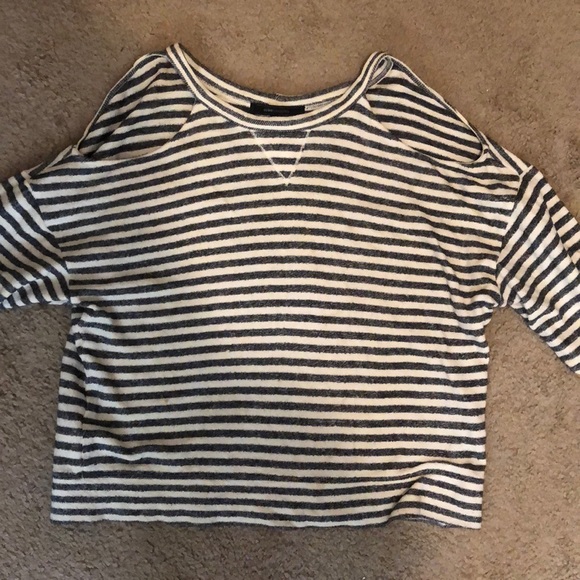 BCBG Sweater - Picture 4 of 4